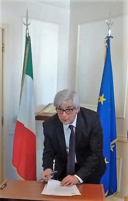 Moreno Salvatore 
Cónsul H. de Italia en Ushuaia